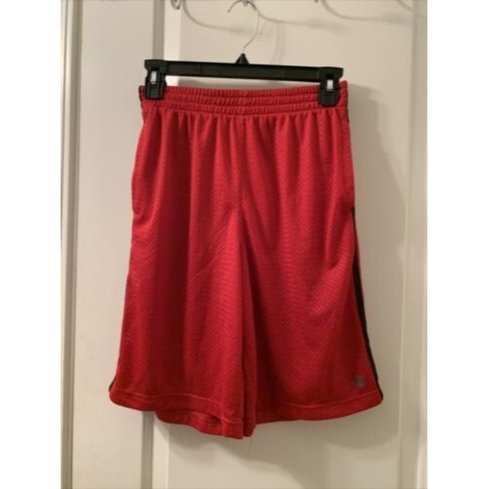 Champion Boys Basketball Shorts Athletic Gym Sports Size 14/16 Red & Black